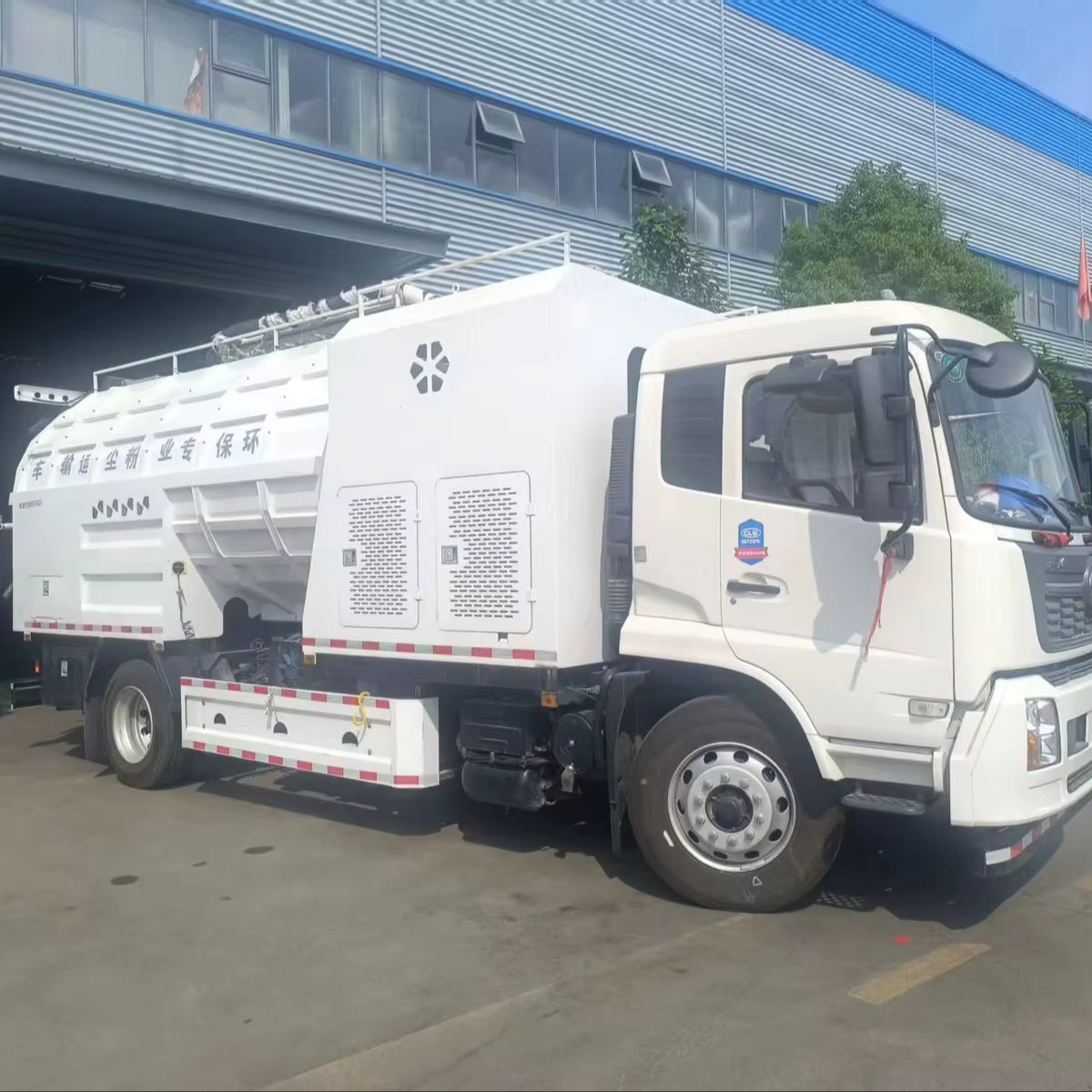 Granulés de bois en vrac - Livraison par camion souffleur - DINplus