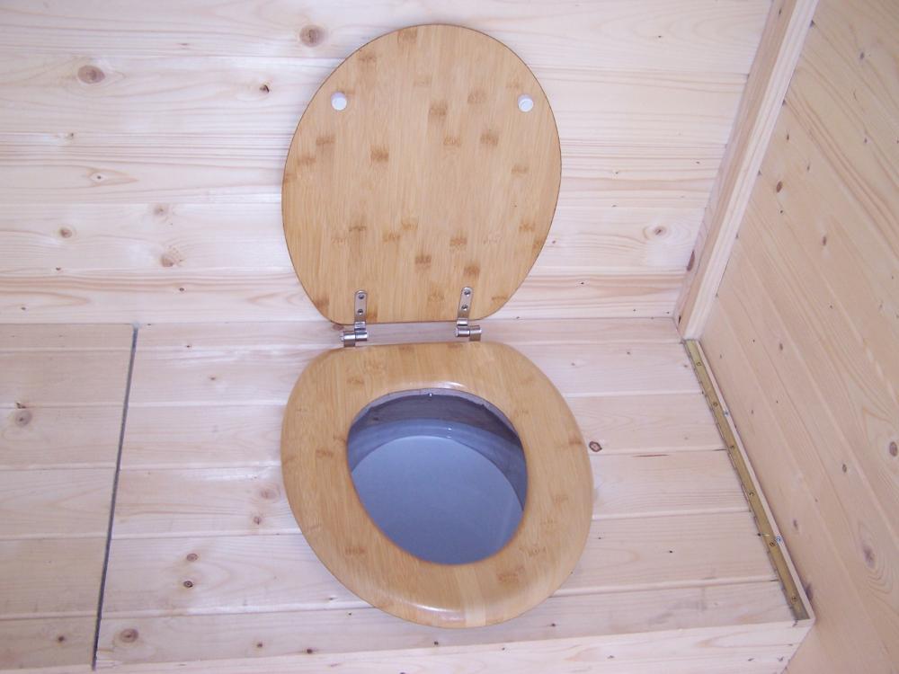 Toilette Sèche - Foresta 1,40 x 1,45 m (hors-tout)