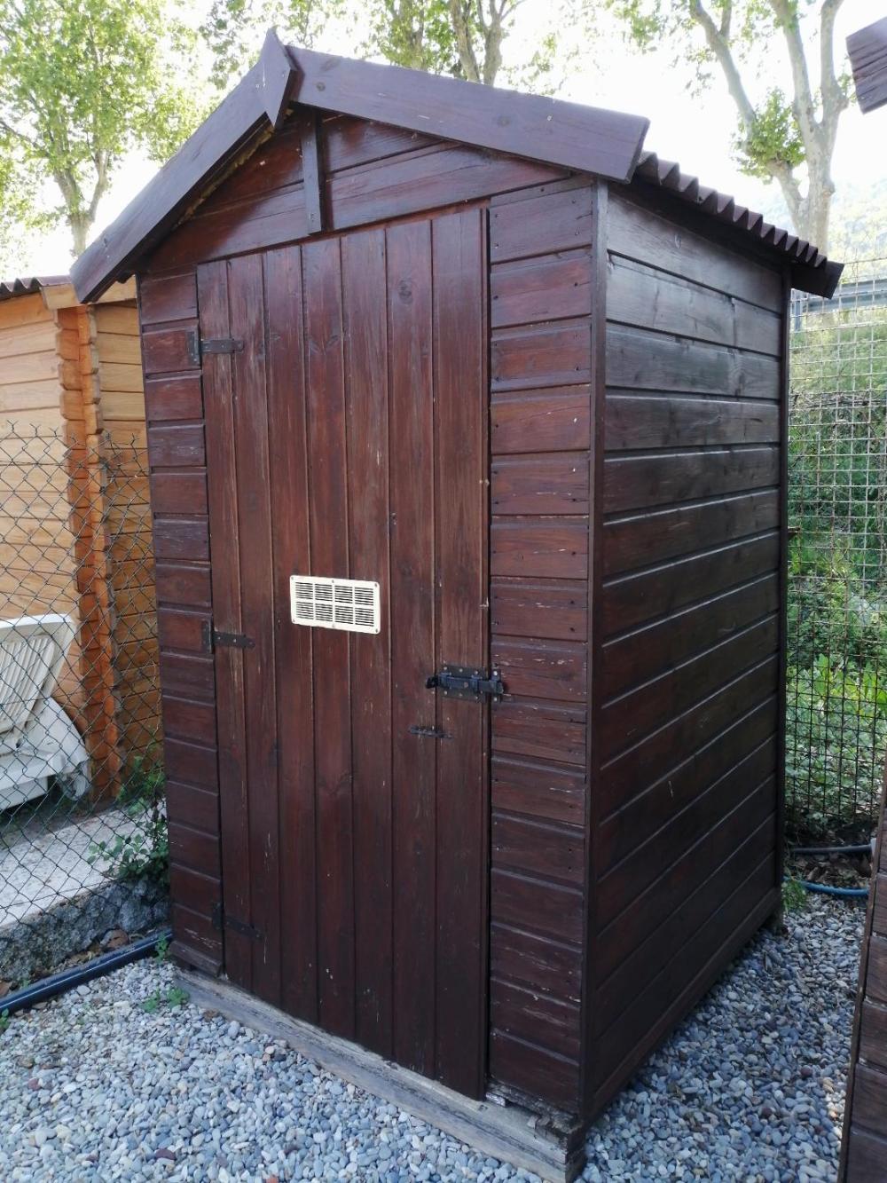 Toilette Sèche - Foresta 1,40 x 1,45 m (hors-tout)