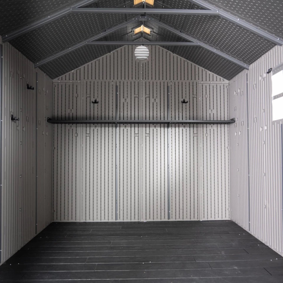 Abri en résine imitation bois 2,40x3m avec plancher