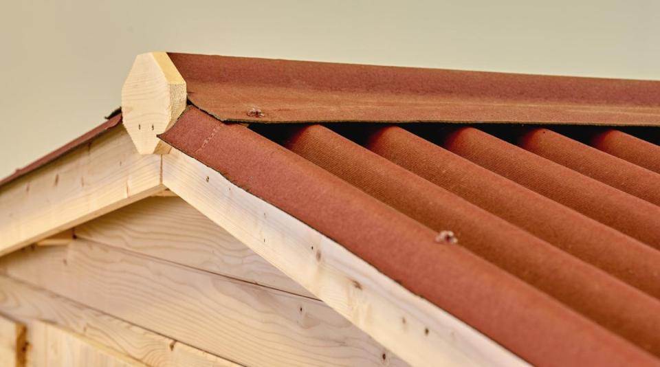 Grande remise en bois 12 m² avec large façade – un classique toujours apprécié - Foresta BANDOL
