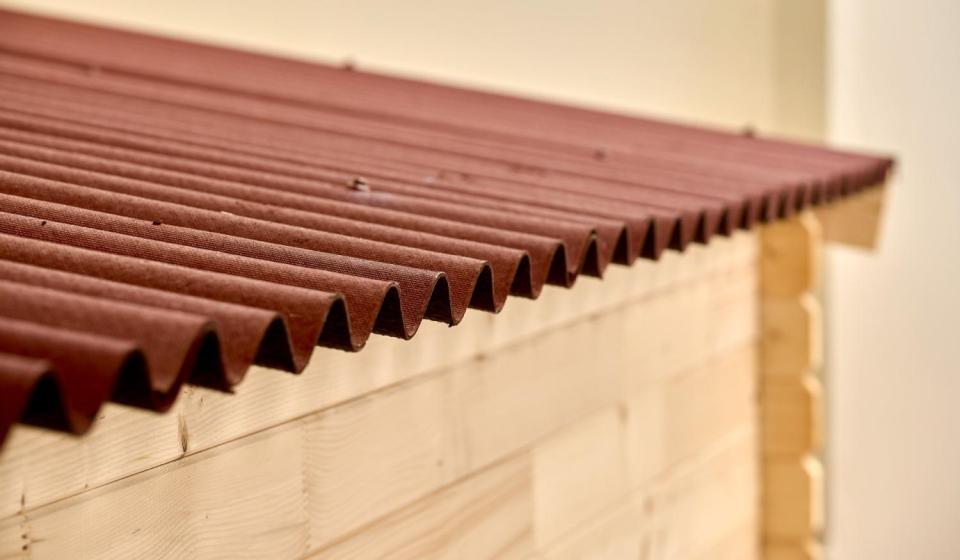 Grande remise en bois 12 m² avec large façade – un classique toujours apprécié - Foresta BANDOL