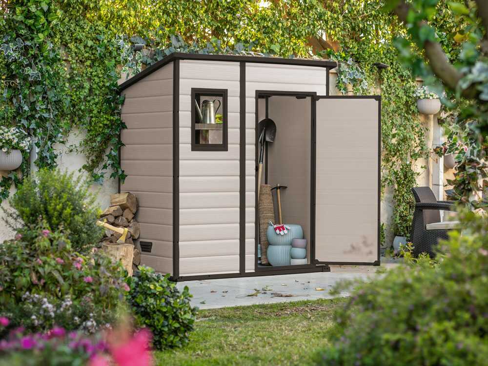 Keter Manor Pent beige - Abri de jardin - Avec fenêtre frontale - 183.5x111x200.5 cm