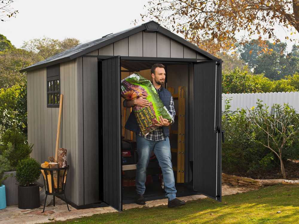 Keter Oakland 759 - Abri de jardin - Avec porte double battant et fenêtre - 229x287x242 cm - ABRIS DISTRI
